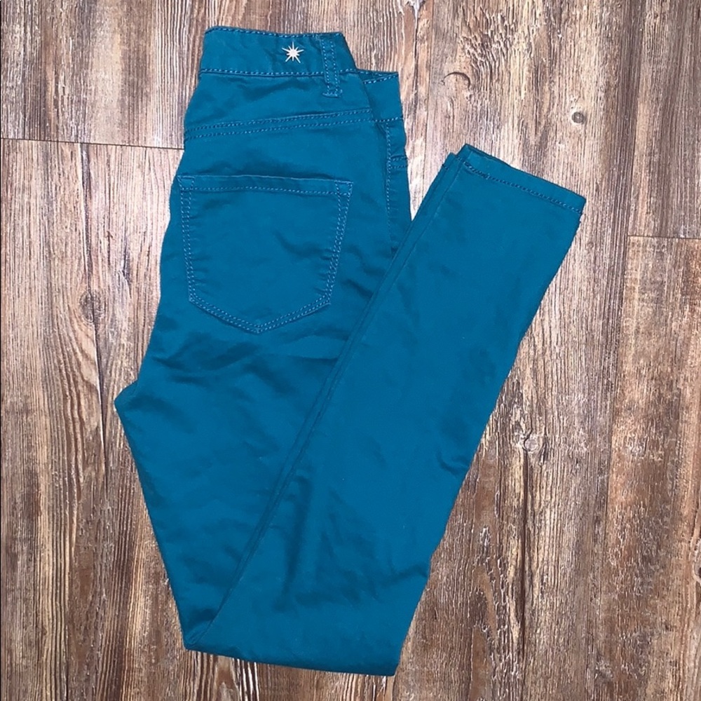 Size 7 Turquoise Jeans !